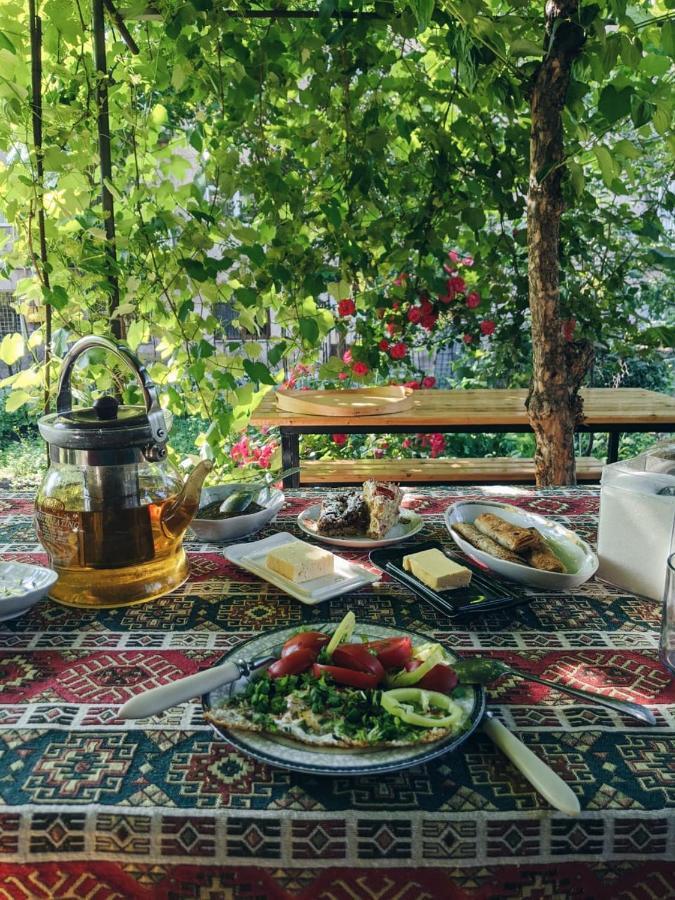 Aregak B&B And Tours Goris Buitenkant foto